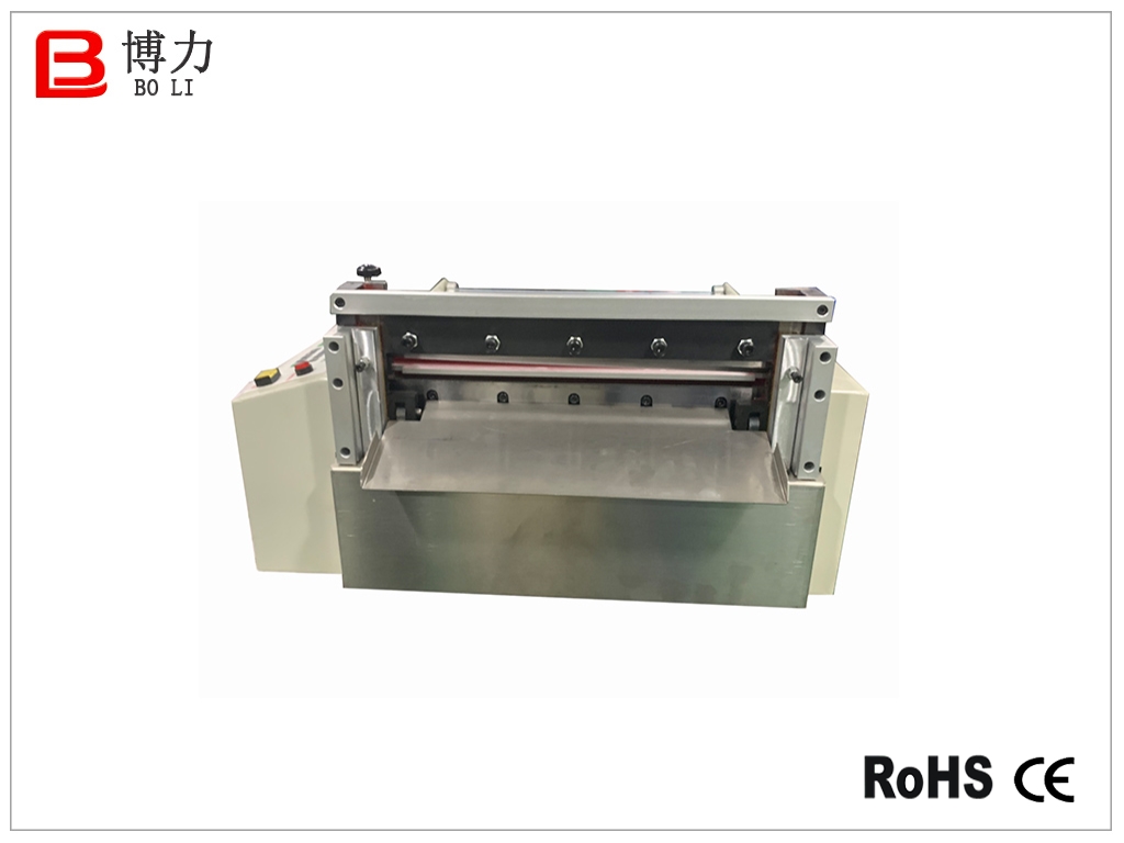 全自動(dòng)電腦裁切機(jī)-500mm
